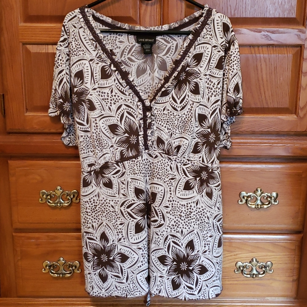Lane Bryant 22/24 Top